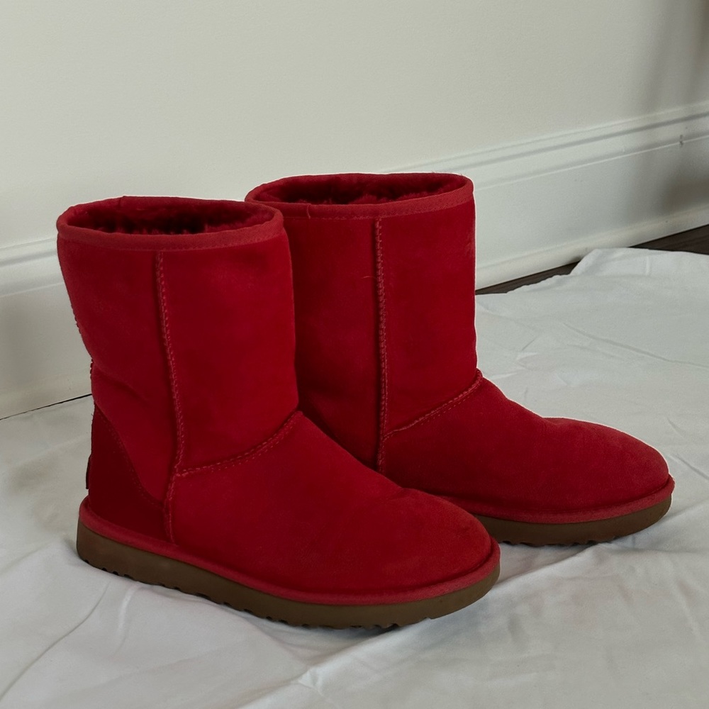 Ugg short classic II Samba Red